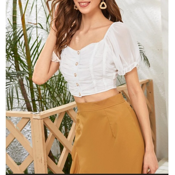 $Button Front Ruched Solid Top - Picture 2 of 10